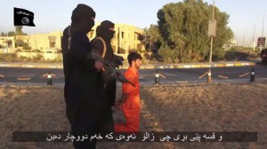 Nuovo video, Isis decapita miliziano curdo in Iraq