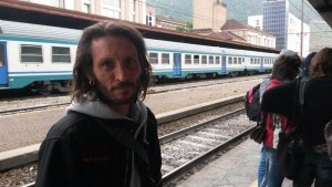 Immigrazione: Armin Mutschlechner coordina volontari in stazione a Bolzano