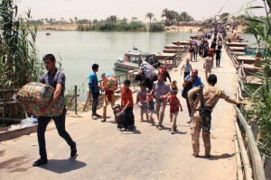 ISIS USA LA SETE COME ARMA IN IRAQ, CHIUSA DIGA SULL'EUFRATE