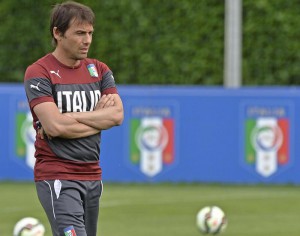 Italy's national soccer team head coach Antonio Conte during the team's training 