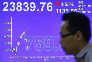 Borsa: Asia a picco, timori contagio da Grecia e Cina