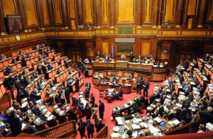 Una veduta dell'aula del Senato durante le votazioni sugli emendamenti della Riforma Costituzionale, Roma, 9 ottobre 2015. ANSA/GIORGIO ONORATI
