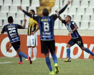 Mineros de Guayana gana 2-1 al Deportivo Tachira