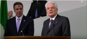 Il presidente Mattarella e il governatore Cuomo durante l'incontro con la collettività italiana nel Museo Guggenheim a NY
