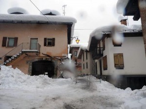 Maltempo: si stacca neve da tetto, morta donna Foto collaboratore ANSA Raffaele Sasso