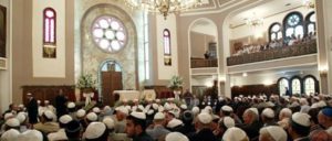 L'Islam avanza in Francia: l'ex sinagoga di Marsiglia diventerà una moschea