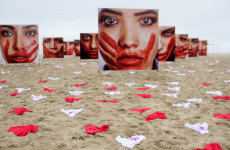 Pantaletas en la playa de Copacabana: protesta de la mujeres brasileñas