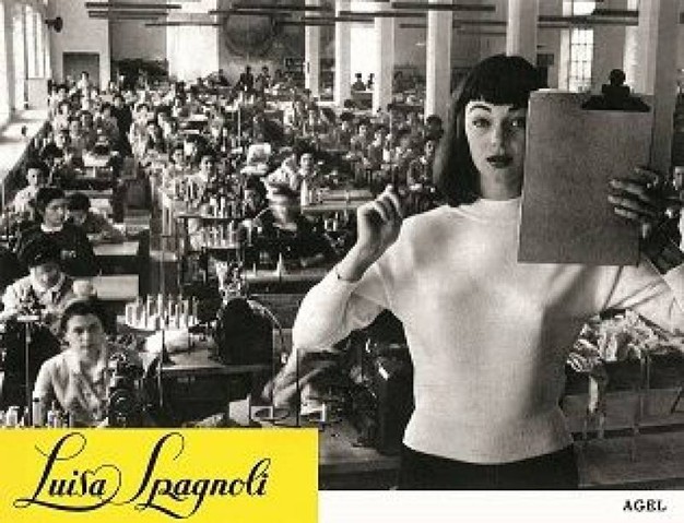 Moda: Ivy Nicholson all'interno dello stabilimento Luisa Spagnoli nel 1954