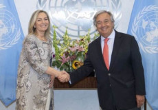 L'ambasciatrice Maria Angela Zappia Caillaux con il Segretario Generale dell'Onu, Antonio Guterres.