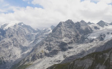 Nella foto una visione dei ghiacciai delle Alpi