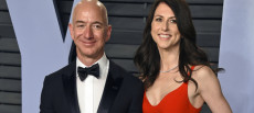 MacKenzie Bezos con Jeff prima del divorzio.