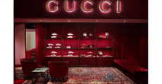 Vetrina diun negozio Gucci.