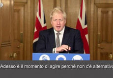 Boris Johnson annuncia il lockdown in Inghilterra.