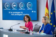 Le ministre Nadia Calviño e María Jesús Montero