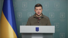 Un frame tratto dall'intervento in video sul profilo Facebook del presidente ucraino, Volodymyr Zelensky, 6 marzo 2022.