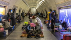 Ucraini rifugiati nella stazione Dorohozhychi della metropolitana di Kiev.