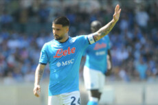 Lorenzo Insigne con il suo 122esimo gol in maglia azzurra saluta il Napoli