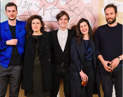 I cinque soci fondatori di Fosbury Architecture, Giacomo Ardesio (1987), Alessandro Bonizzoni (1988), Nicola Campri (1989), Claudia Mainardi (1987) e Veronica Caprino (1988). (Dal profilo Instagram)