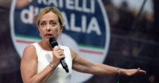 Giorgia Meloni chiude la manifestazione 'Piazza Italia' organizzata da Fratelli d'Italia a Piazza Vittorio Roma